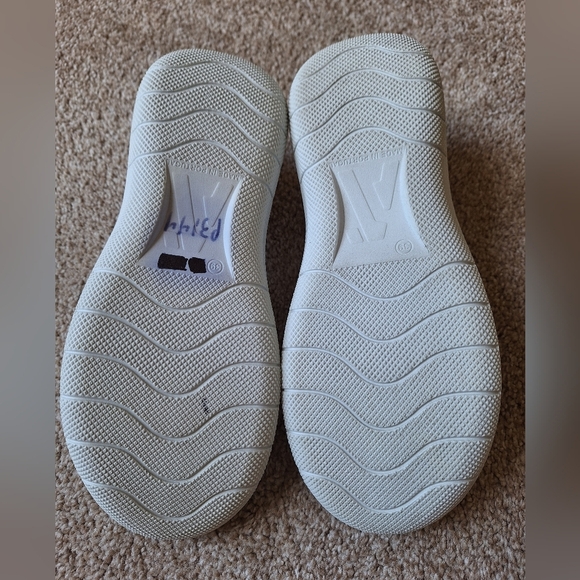 Arcopedico Gaia Womens Slip on Sneaker. White. Size 39 - Picture 8 of 8